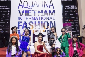 Dàn Model Kids Pro “đổ bộ” tại thảm đỏ tuần lễ thời trang quốc tế 2022