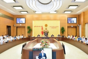 Ủy ban Thường vụ Quốc hội xem xét việc phân bổ vốn đầu tư 03 chương trình mục tiêu và điều chỉnh kế hoạch vốn vay lại năm 2022 của các địa phương