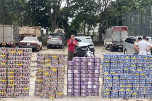 Truy đuổi xe ô tô vận chuyển 584kg pháo trên quốc lộ 13