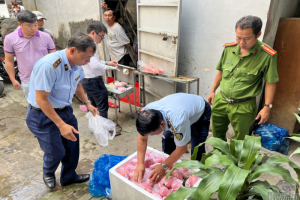 Phát hiện cơ sở kinh doanh chả cá dương tính với hàn the