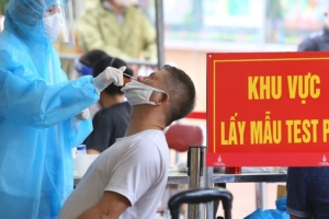 Nguy cơ bùng phát các làn sóng dịch bệnh do biến thể mới, dẫn đến nguy cơ dịch chồng dịch