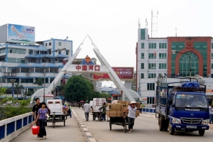 Quảng Tây duy trì hoạt động của các cửa khẩu biên giới Việt Nam trong dịp Tết