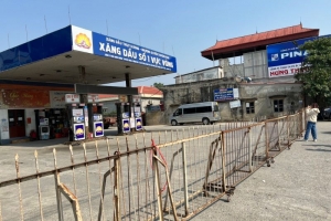 Xử phạt 01 cơ sở kinh doanh xăng dầu giảm thời gian bán hàng
