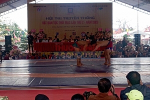Sôi nổi hội thi vật truyền thống dân tộc thời Mạc