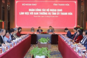 Đoàn công tác Bộ Ngoại giao làm việc tại Thanh Hóa