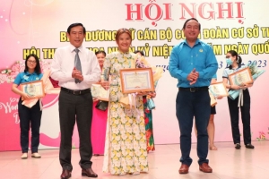 Biểu dương 113 nữ cán bộ Công đoàn cơ sở tiêu biểu