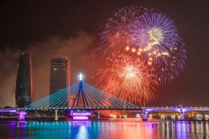 Thương hiệu pháo hoa quốc tế Đà Nẵng 2023 “Thế giới không khoảng cách”