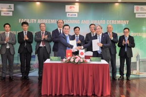 Vietcombank và JBIC ký hợp đồng tín dụng 300 triệu USD tài trợ vốn cho các dự án năng lượng tái tạo