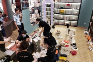 TP. HCM xử lý 719 vụ vi phạm hàng giả, hàng nhái trong quý đầu năm
