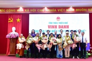 Thừa Thiên Huế: Vinh danh 10 công dân tiêu biểu và những tập thể, cá nhân được khen thưởng