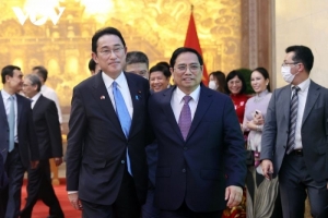 Thủ tướng Phạm Minh Chính lên đường tham dự Hội nghị Thượng đỉnh G7 mở rộng