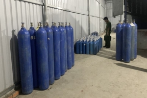 Bình Dương: Triệt phá đường dây cung cấp “khí cười” cho quán bar, vũ trường