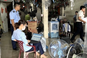 Lực lượng Quản lý thị trường tăng cường kiểm tra mặt hàng thiết bị điện
