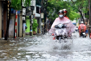 Chủ động ứng phó với vùng áp thấp, vịnh Bắc Bộ mưa lớn trong 24 giờ tới
