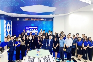 Doanh nghiệp nào đang sở hữu nhiều chương trình hấp dẫn nhất với nguồn lực trẻ, nguồn lực công nghệ?