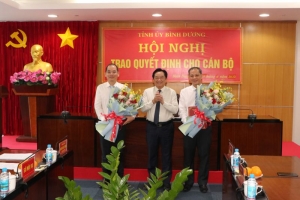 Tỉnh ủy Bình Dương trao các quyết định công tác cán bộ