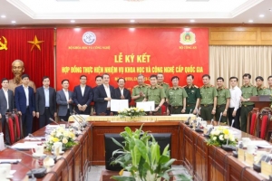 “Yêu cầu và nghĩa vụ bảo vệ chủ quyền quốc gia trên không gian mạng”