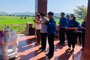 Bình Định: Ban hành Quy tắc ứng xử của công chức, người lao động Cục QLTT