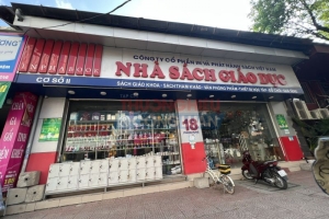 Sau phản ánh của báo chí, Nhà sách Giáo dục bị xử phạt hành chính và tịch thu sản phẩm vi phạm