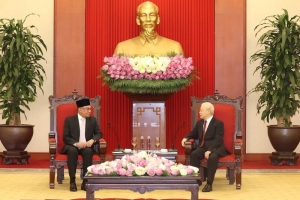 Tổng Bí thư Nguyễn Phú Trọng tiếp Thủ tướng Malaysia Anwar Ibrahim