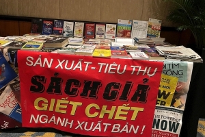 Ngăn chặn tình trạng sách lậu "tràn lan" trên môi trường số