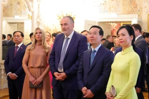 Chủ tịch nước Võ Văn Thưởng gặp Thủ hiến bang Burgenland - Áo