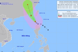 Bão Doksuri giật cấp 14, tâm bão tiếp tục di chuyển trên vùng biển phía Tây Bắc đảo Luzon