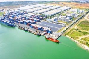 Gỡ "nút thắt" cho ngành Logistics Việt Nam