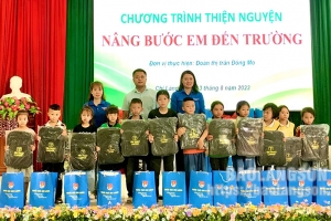 Huyện Chi Lăng (Lạng Sơn): Tổ chức chương trình “Nâng bước em đến trường”