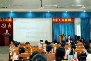 An Giang: Tổ chức bồi dưỡng chuyên môn cho giáo viên dạy trải nghiệm, hướng nghiệp