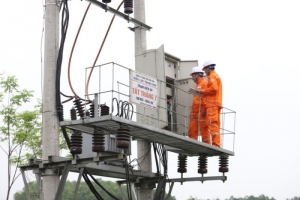 Công ty Điện lực Phú Thọ nỗ lực thực hiện giảm tổn thất điện năng năm 2023