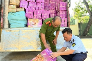Hưng Yên: Thu giữ 21.000 bánh trung thu không rõ nguồn gốc xuất xứ