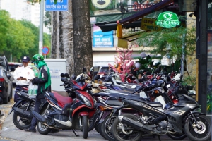 TP. Hồ Chí Minh: Đề xuất thu phí sử dụng tạm lòng đường, vỉa hè