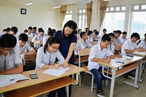 Chấn chỉnh việc dạy thêm, lạm thu đầu năm học tại các địa phương