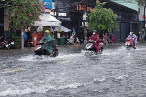 Các tỉnh miền Trung chủ động ứng phó với áp thấp nhiệt đới gây mưa lớn