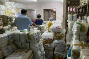 Tiêu huỷ gần 1.200 kg túi nilon dùng để đựng thực phẩm
