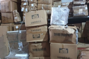 Hà Nội: Tạm giữ hơn 500 sản phẩm hàng hóa các loại nhập lậu