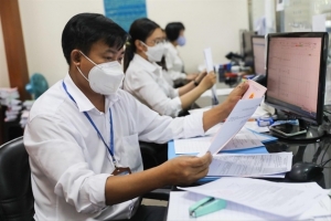 TP. Hồ Chí Minh yêu cầu rà soát, thay thế, điều chuyển cán bộ làm việc cầm chừng, né tránh