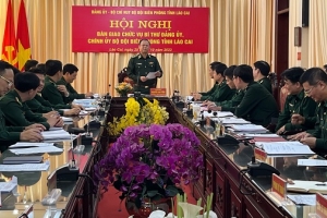 Bàn giao chức vụ Bí thư Đảng ủy, Chính ủy Bộ đội Biên phòng tỉnh Lào Cai