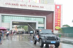 Hoạt động xe ô tô du lịch tự lái qua cửa khẩu Móng Cái phải đảm bảo những yêu cầu gì?