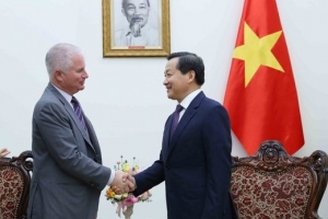 Hiện có rất nhiều doanh nghiệp lớn của Hoa Kỳ muốn đầu tư vào thị trường đầy tiềm năng của Việt Nam