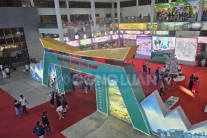 Doanh thu bán hàng từ hội chợ thương mại quốc tế Việt - Trung năm 2023 đạt trên 60 tỷ đồng