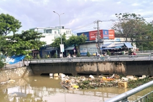 Đi tìm nguyên nhân khu vực đường Mẹ Suốt, quận Liên Chiểu trở thành “rốn lũ”?