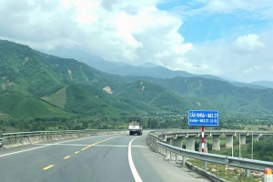 Đề xuất đầu tư 3.000 tỷ đồng nâng cấp cao tốc La Sơn - Túy Loan lên 4 làn xe