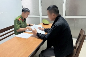 Đà Nẵng: Bắt hai nghi phạm lừa 500 người mua cổ phần, chiếm đoạt gần 40 tỷ đồng