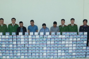 Bắt 05 đối tượng, thu giữ hơn 400 kg pháo nổ
