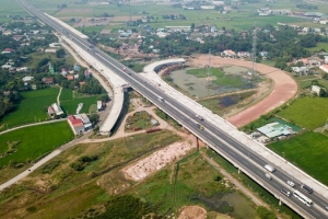 Dù nguồn vốn Trung ương hay vốn địa phương, thì tuyến đường nào cũng là của đất nước ta