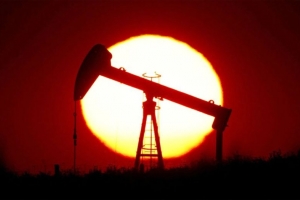 Giá xăng dầu hôm nay 27/11: Duy trì đà giảm trước thềm cuộc họp của OPEC+