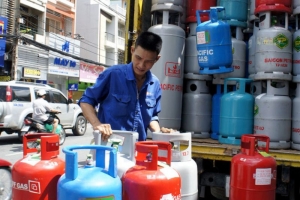 Giá gas bán lẻ trong nước tháng 12/2023 sẽ không tăng so với tháng 11