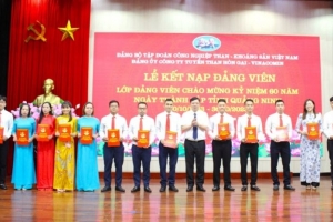 Công ty Tuyển than Hòn Gai - Vinacomin: Sôi nổi hưởng ứng các hoạt động chào mừng 60 năm Ngày thành lập tỉnh Quảng Ninh (30/10/1963 - 30/10/2023)